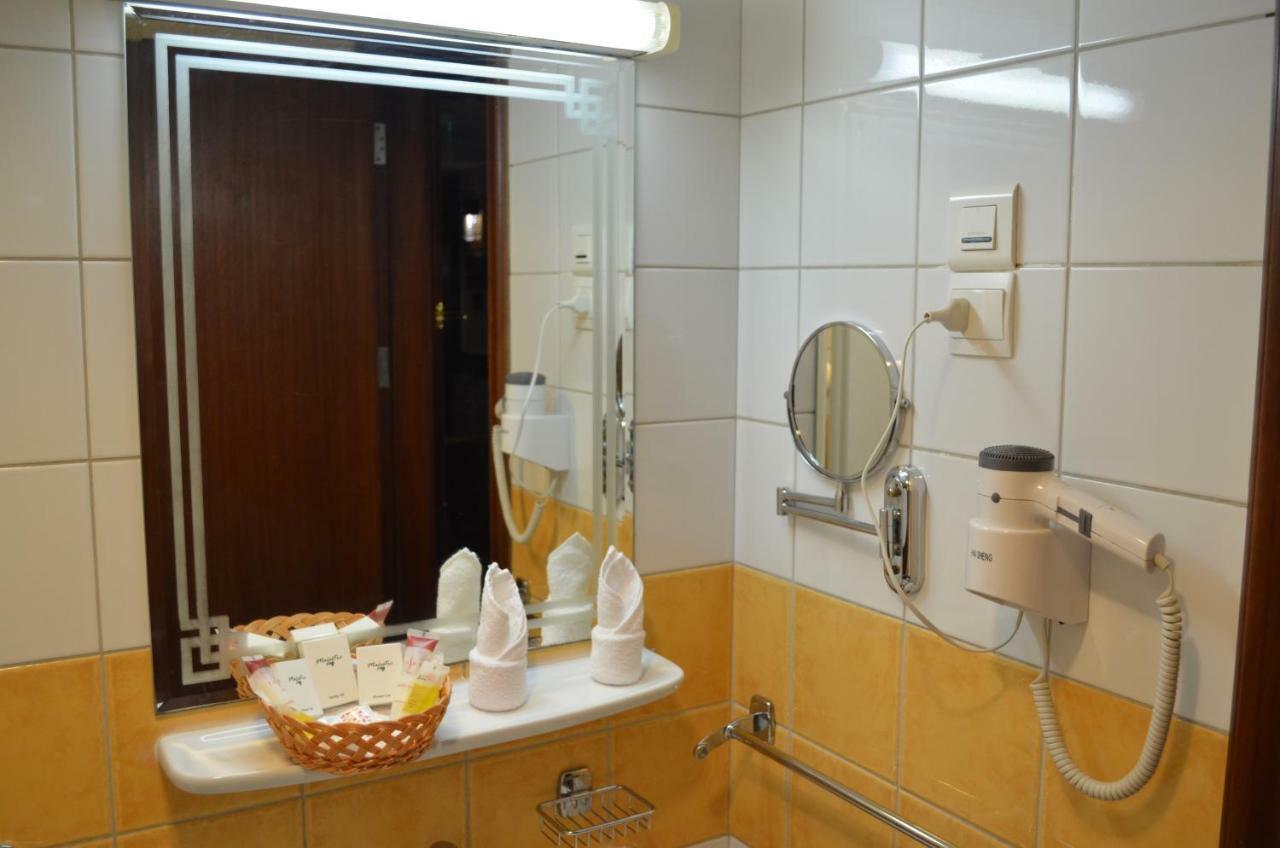 Rotana Al Mesk Hotel Медина Экстерьер фото